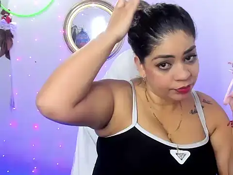 Mavlatin22 online show from June 25, 2:31 am