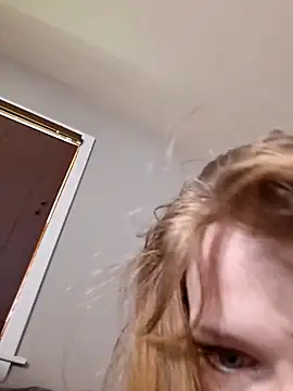 TokyHOEdrift online show from April 19, 5:14 pm