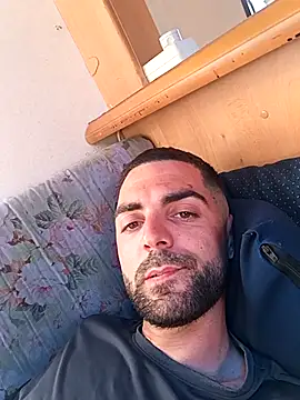 alieno napoletano online show from May 6, 2:10 pm