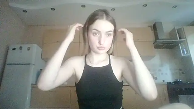 Lisanta online show from July 15, 2:24 pm