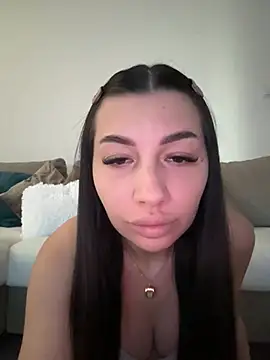 AvaKinsley  online show from April 22, 12:45 pm