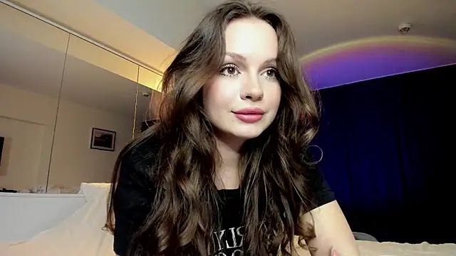 Snapshot of sweettitsbby chatting on May 4, 8:00 pm sweettitsbby online show from May 4, 8:00 pm