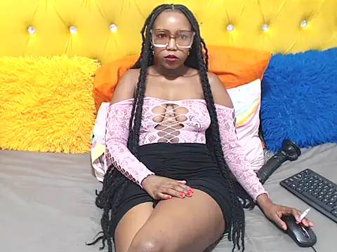 MsDareASSDevil online show from May 15, 3:10 pm