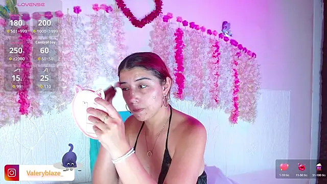 Snapshot of ValeryBlaze_ chatting on June 20, 7:19 pm ValeryBlaze online show from June 20, 7:19 pm