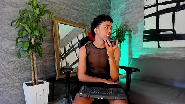 Im Darek online show from April 22, 5:36 am