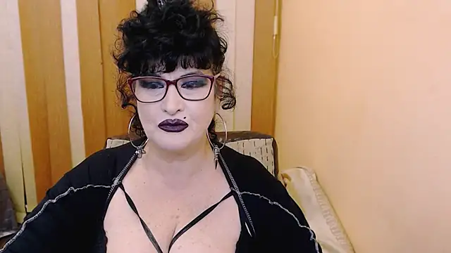 Snapshot of QuuenOfSin chatting on January 31, 10:31 pm QuuenOfSin online show from January 31, 10:31 pm