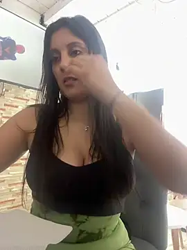 jimena-m online show from May 1, 8:58 pm