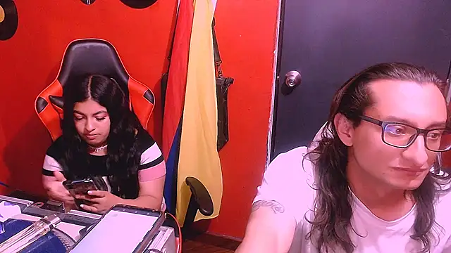 Loversonfire78 online show from May 5, 7:22 am