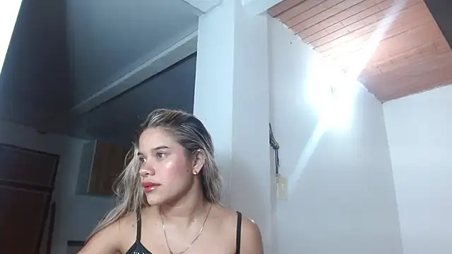 little babyboo  online show from May 2, 1:11 am