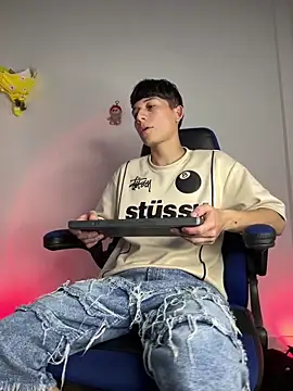 bryan hot 23 online show from April 23, 10:44 pm