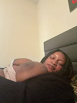 thedarkenchantress online show from January 11, 5:09 pm