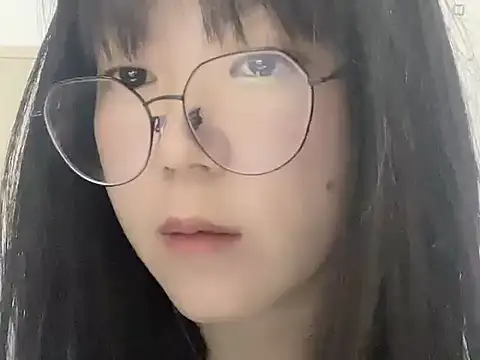 Belle-LL online show from April 21, 11:39 am