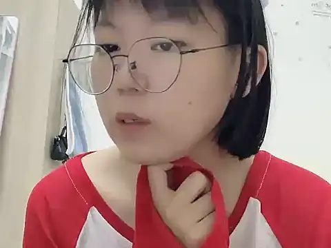 Snapshot of Belle-LL chatting on April 27, 2:48 pm Belle-LL online show from April 27, 2:48 pm