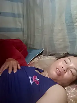 Snapshot of phuongtrinh1 chatting on May 26, 6:28 pm phuongtrinh1 online show from May 26, 6:28 pm