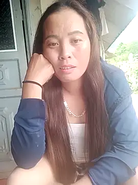 Snapshot of phuongtrinh1 chatting on April 30, 10:22 am phuongtrinh1 online show from April 30, 10:22 am