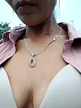 kiss1122 online show from April 21, 12:23 am