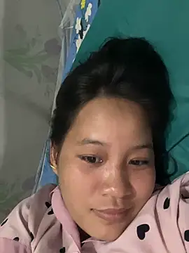 Snapshot of beli001 chatting on June 5, 2:34 pm beli001 online show from June 5, 2:34 pm