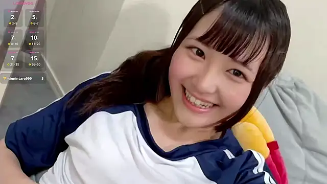 Snapshot of mi-na-2 chatting on May 25, 10:58 am mi-na-2 online show from May 25, 10:58 am
