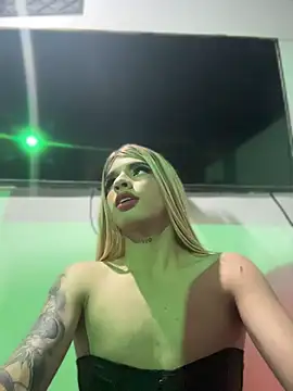 Valery2 salazar online show from May 26, 1:47 am