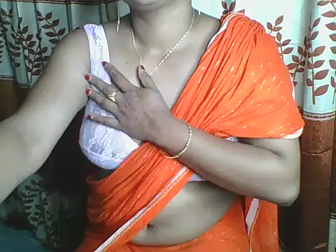 Snapshot of puja78 chatting on April 27, 3:26 am puja78 online show from April 27, 3:26 am