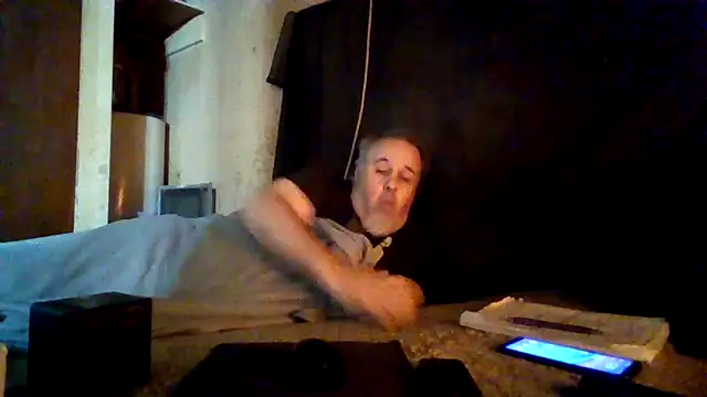 Nightshade1195 online show from May 13, 4:03 pm