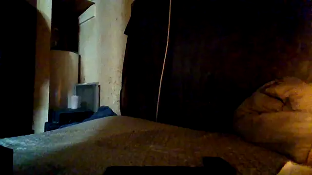 Snapshot of Nightshade1195 chatting on June 27, 8:31 am Nightshade1195 online show from June 27, 8:31 am