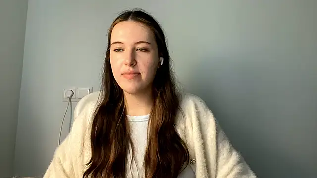 LatonyaLabreque online show from May 8, 12:53 pm