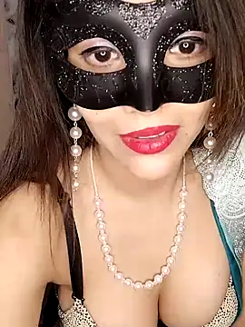 lovelyrosewifey online show from June 3, 11:33 am