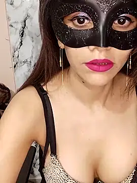 lovelyrosewifey online show from June 19, 6:30 am