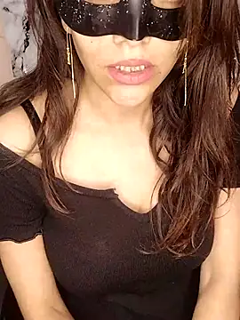 lovelyrosewifey online show from May 26, 9:29 am