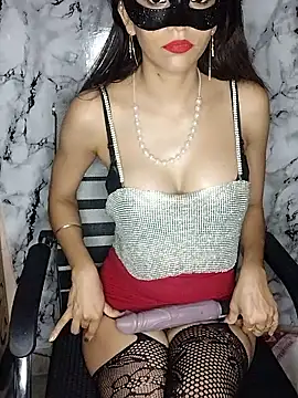 lovelyrosewifey online show from June 7, 12:32 pm