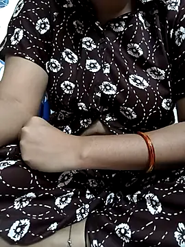 Snapshot of Dimpletelugu chatting on June 28, 7:03 am Dimpletelugu online show from June 28, 7:03 am