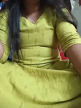 Snapshot of Dimpletelugu chatting on June 30, 4:12 am Dimpletelugu online show from June 30, 4:12 am