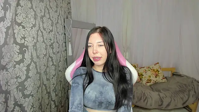 Sandra Ross online show from April 24, 8:16 am