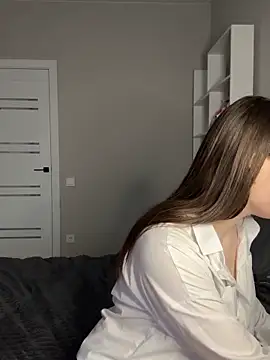 Emmy Boobssss online show from April 20, 3:57 pm