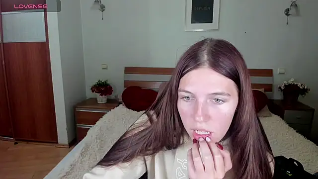 MaryRapunzel online show from May 1, 8:47 pm