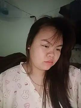 Truxcy1 online show from June 1, 10:42 pm