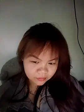 Truxcy1 online show from April 27, 12:47 pm