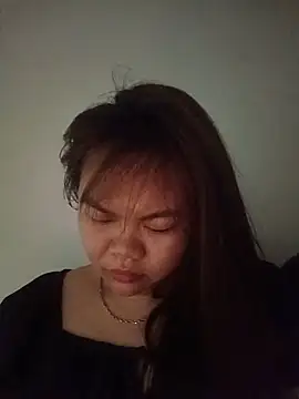 Truxcy1 online show from May 20, 7:38 am