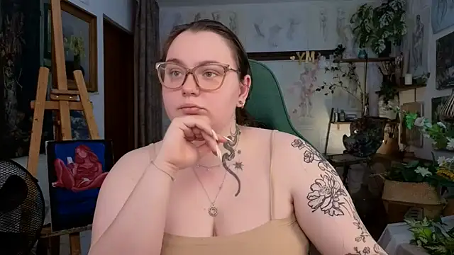 Snapshot of CatherineClaire chatting on May 9, 12:41 pm CatherineClaire online show from May 9, 12:41 pm