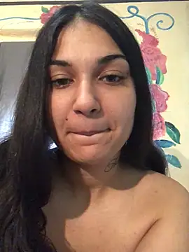 amira1348 online show from June 5, 7:03 am