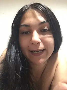 amira1348 online show from July 19, 6:33 am