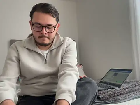 SubBoy bear online show from April 28, 2:43 pm