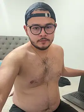 SubBoy bear online show from April 24, 2:35 am