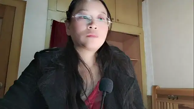 Snapshot of lymm78 chatting on May 3, 1:36 pm lymm78 online show from May 3, 1:36 pm