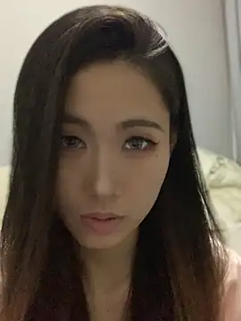 Veil-00 online show from June 4, 5:50 pm