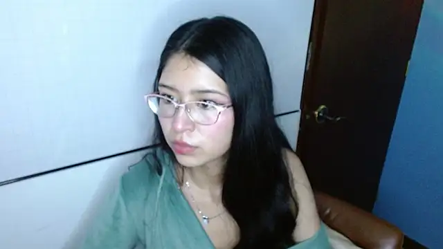 Danii rizzo online show from May 4, 10:51 am