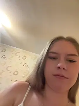 Snapshot of anna_nan chatting on May 27, 10:39 pm anna nan online show from May 27, 10:39 pm
