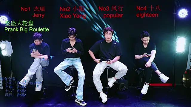 Zouzouboy-001 online show from May 7, 3:22 am