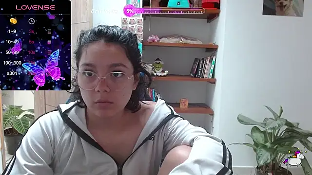 trixietangg online show from April 20, 4:52 pm